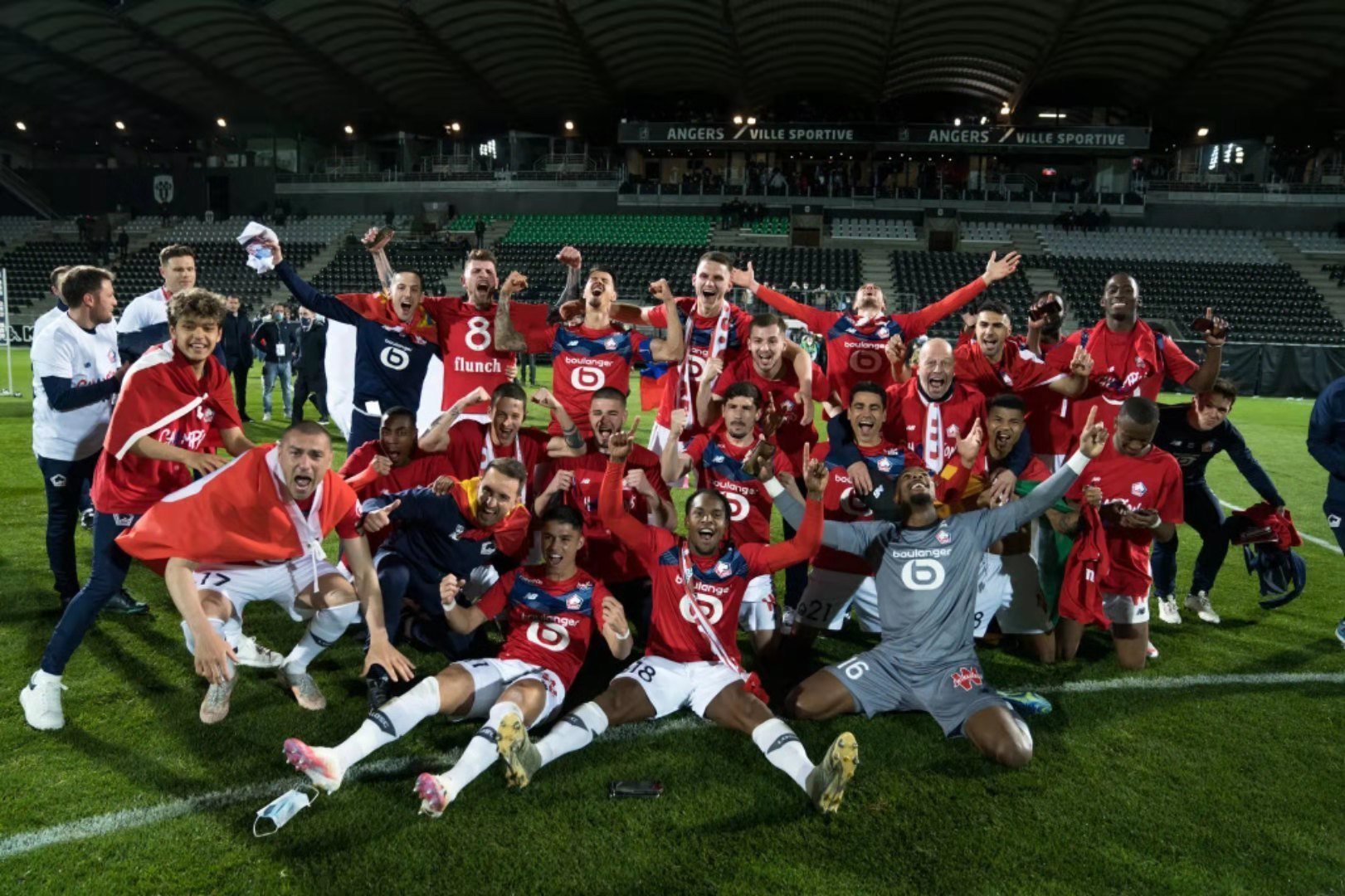 机房气体灭火系统防护区安装设备